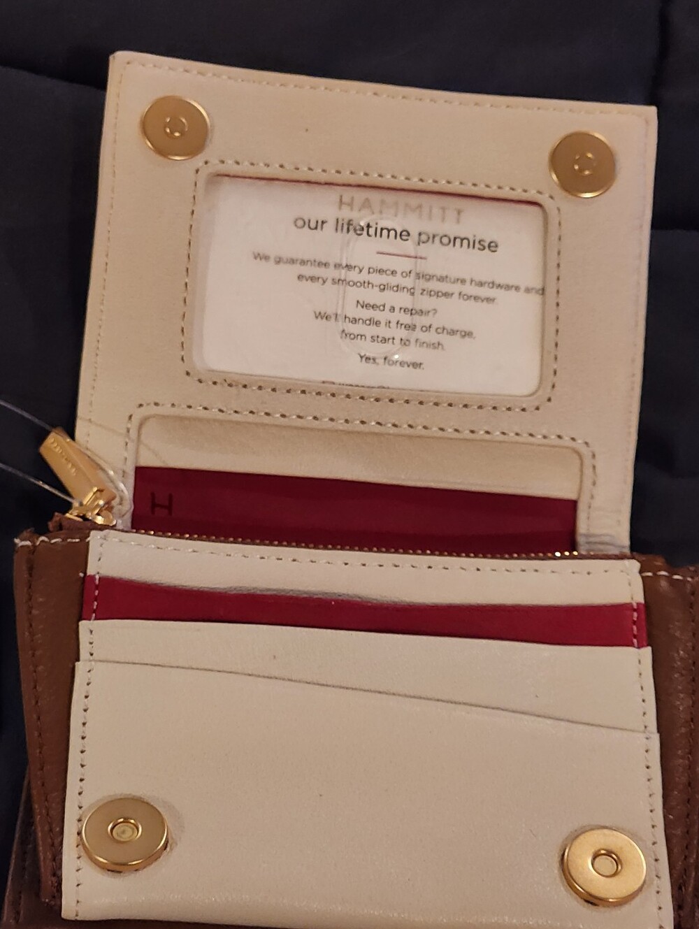 Hammitt Allen Courtyard Cream Limited Release Wallet - Picture 4 of 7